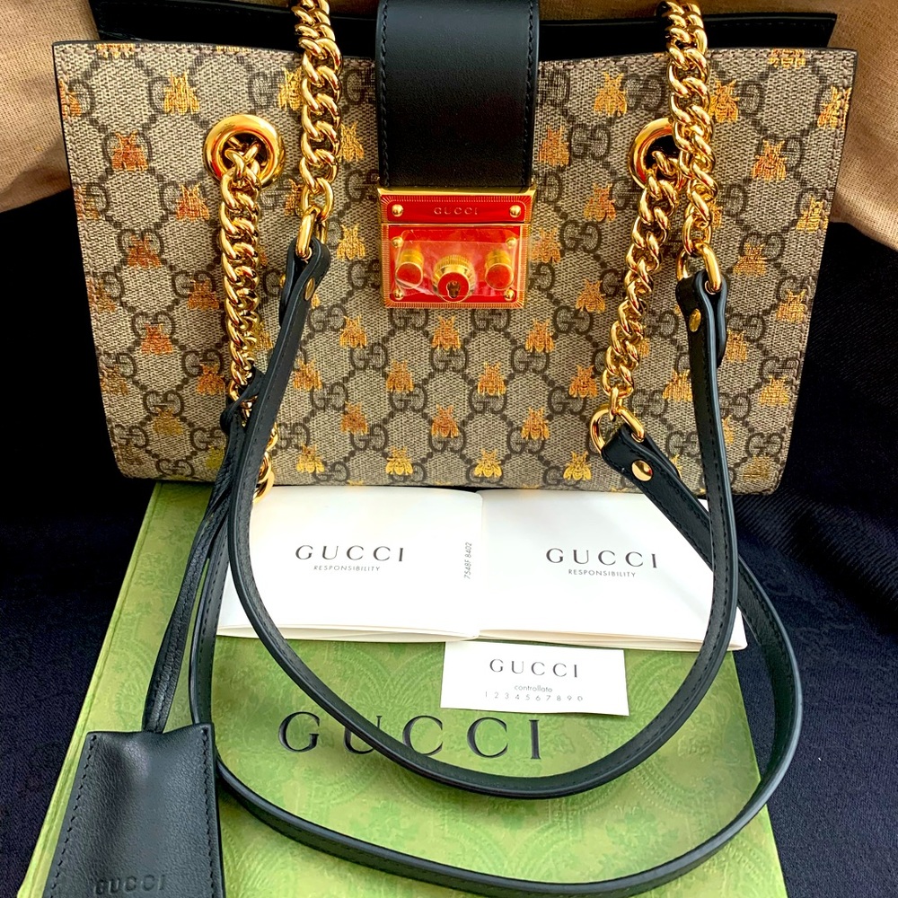 Gucci GG Supreme Monogram Bees Small Padlock Tote Beige Oro Black